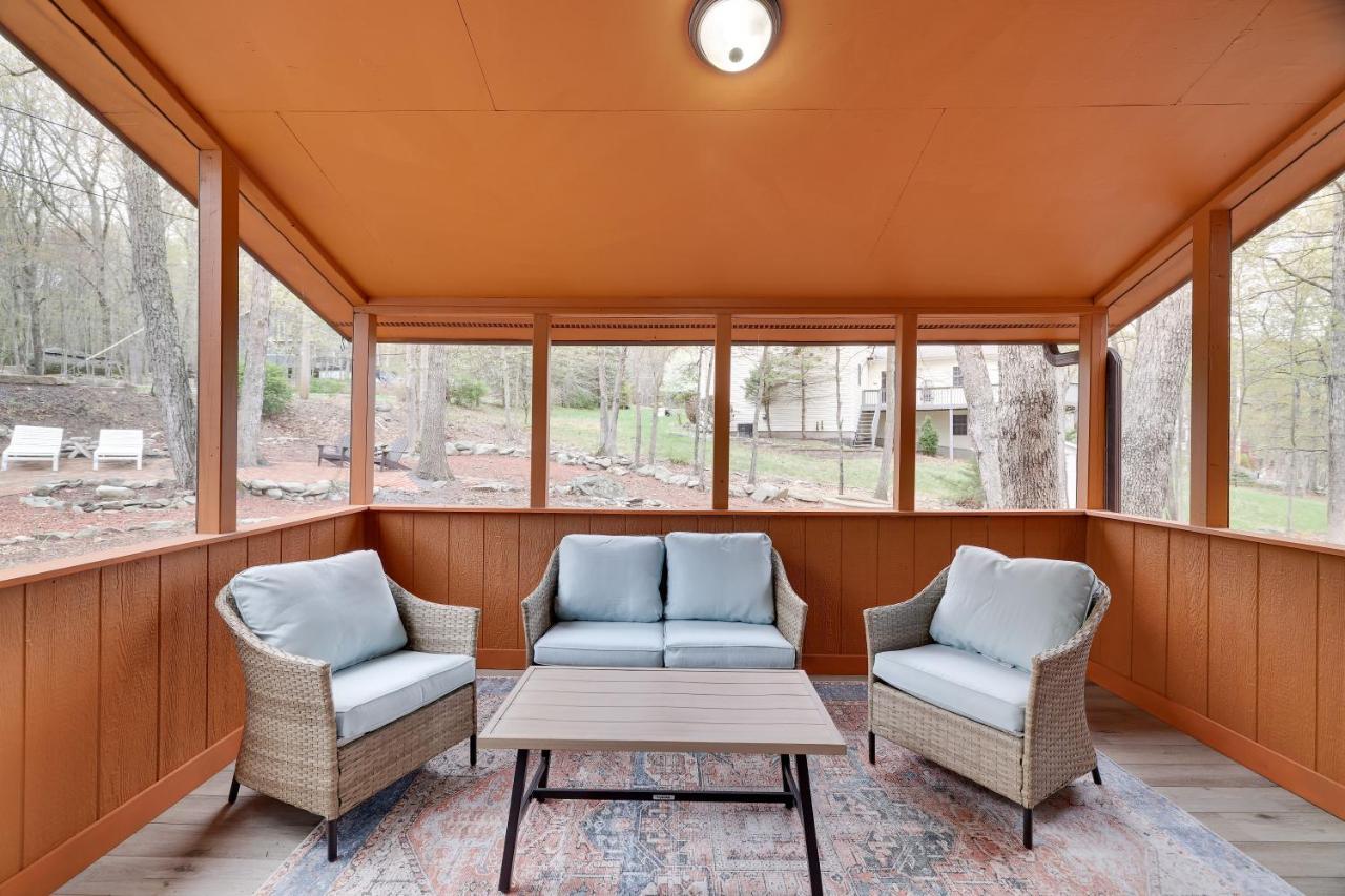 Premier Cozy Cabin - Free Amenities & Comm Indoor Pools Bushkill Eksteriør billede
