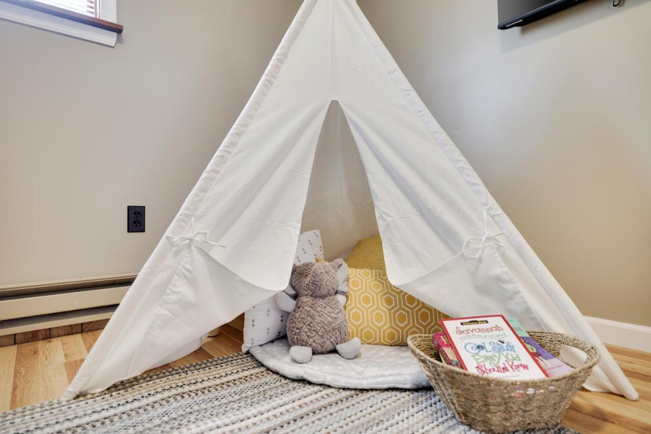 Premier Cozy Cabin - Free Amenities & Comm Indoor Pools Bushkill Eksteriør billede