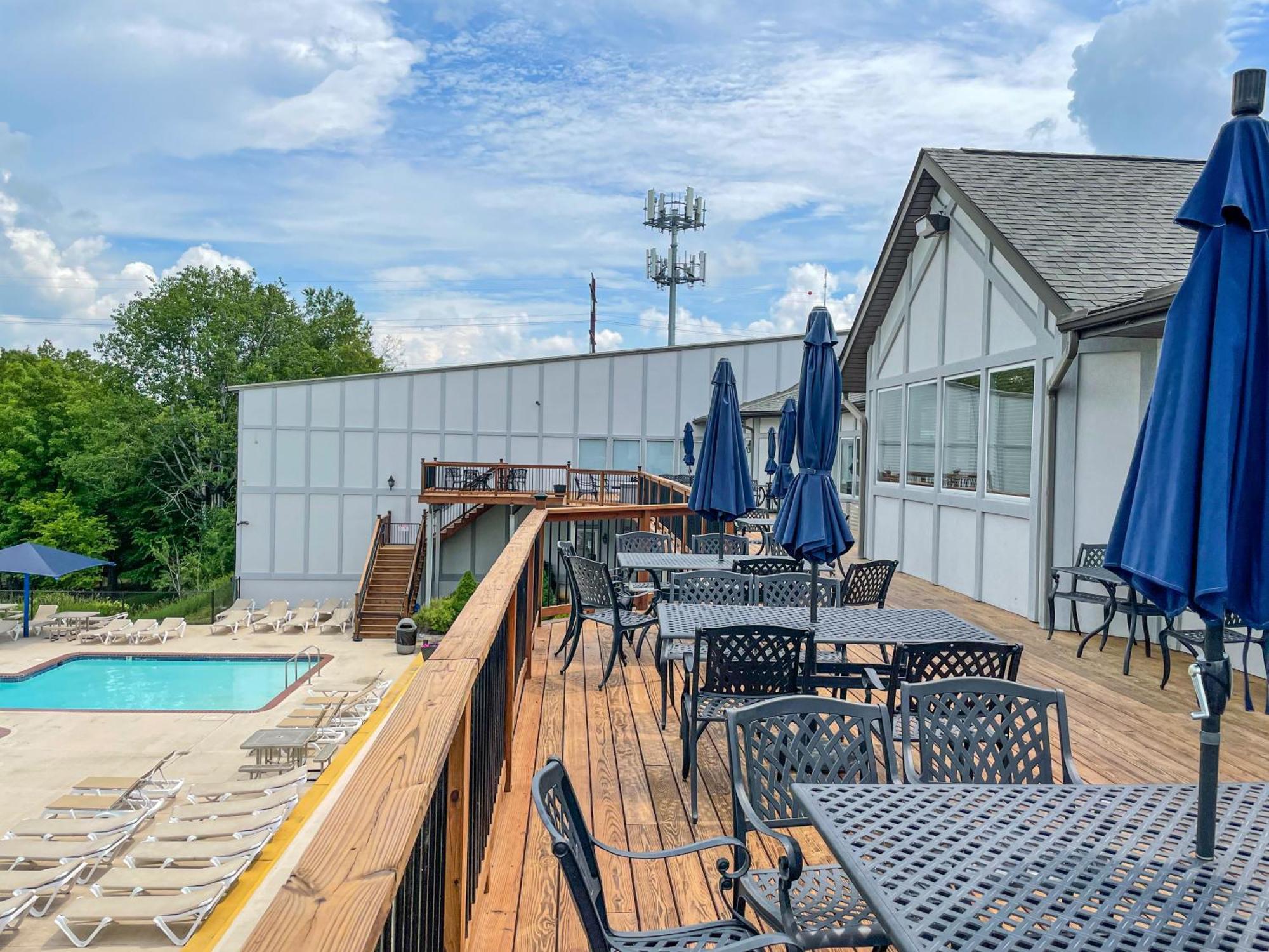 Premier Cozy Cabin - Free Amenities & Comm Indoor Pools Bushkill Eksteriør billede